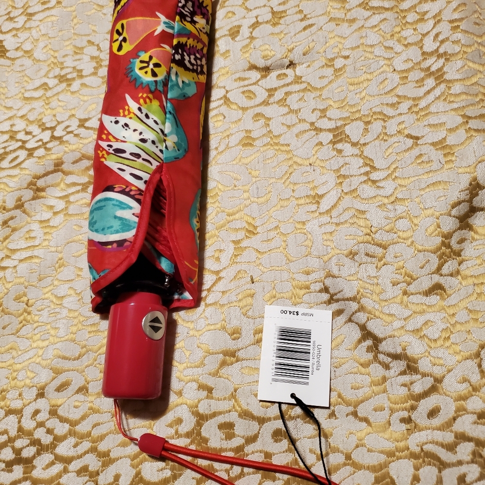 NWT VERA BRADLEY UMBRELLA RUMBA PATTERN